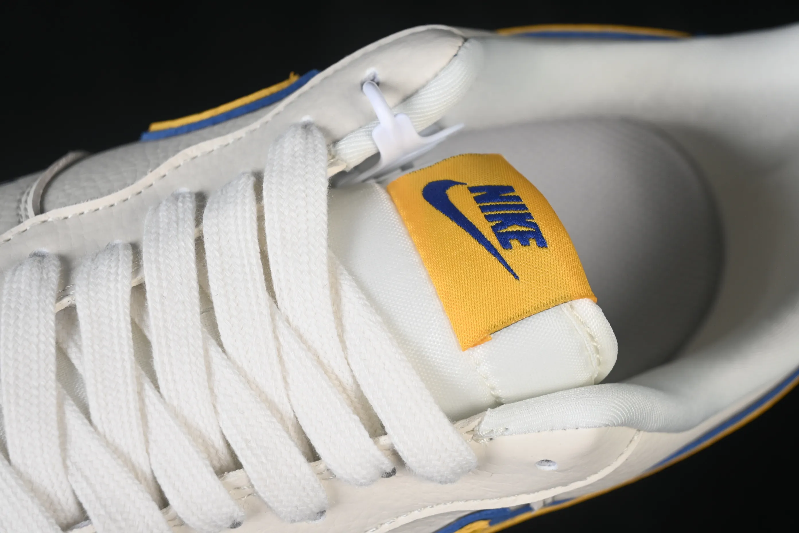All categories Nk Air Force 1 Air Force series Nk Air Force 1 Low Air Force low-top Nike Air Force 1'07 Low Yellow and blue contrast Air Force 1 low-top casual sneakers FV3694-112